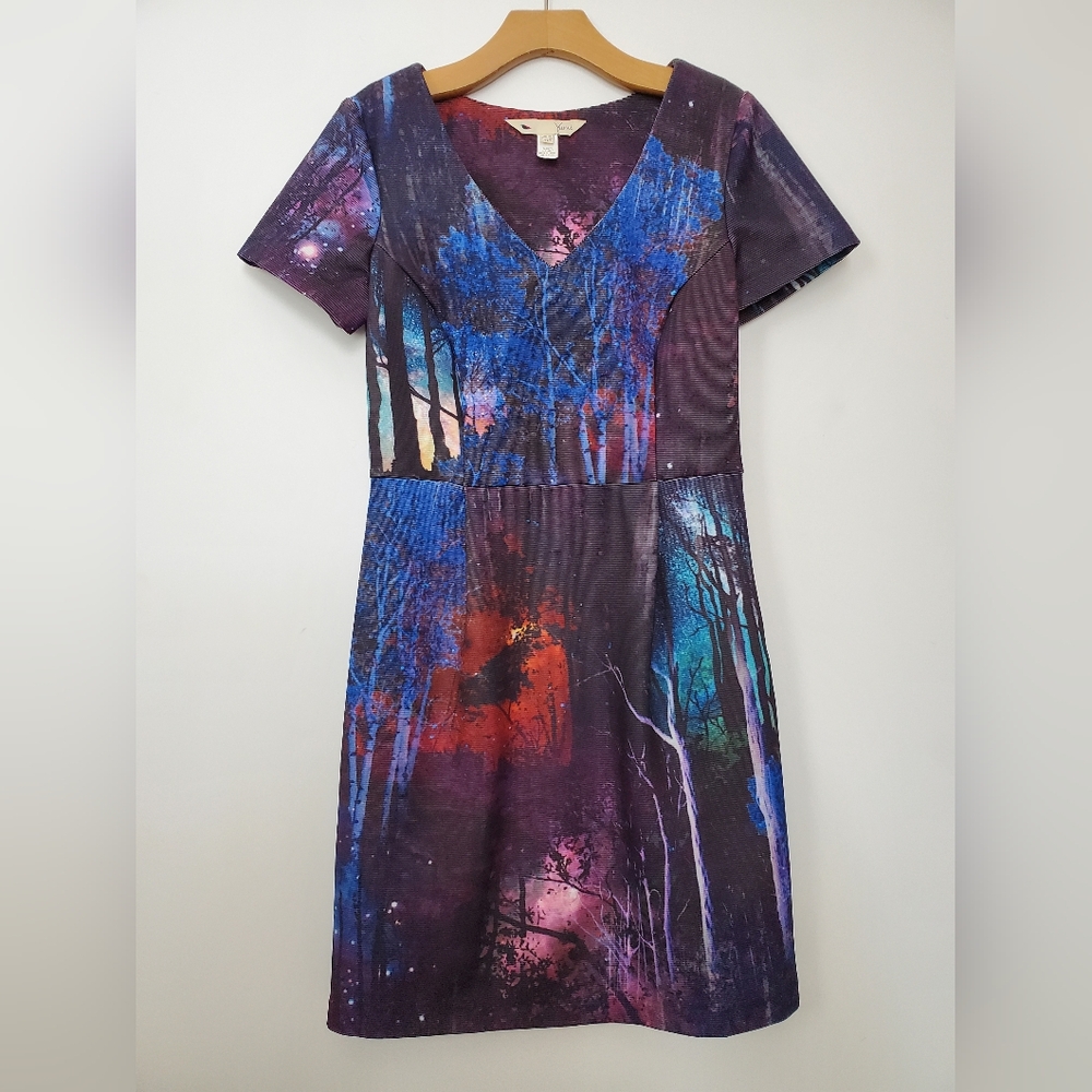 Nature Graphic Short Sleeve Structured Minidress